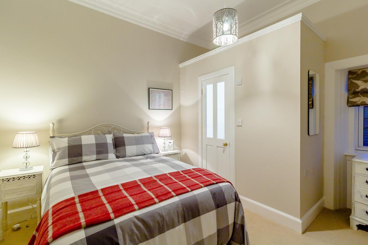 St Ola Bed & Breakfast Джедбърг Екстериор снимка