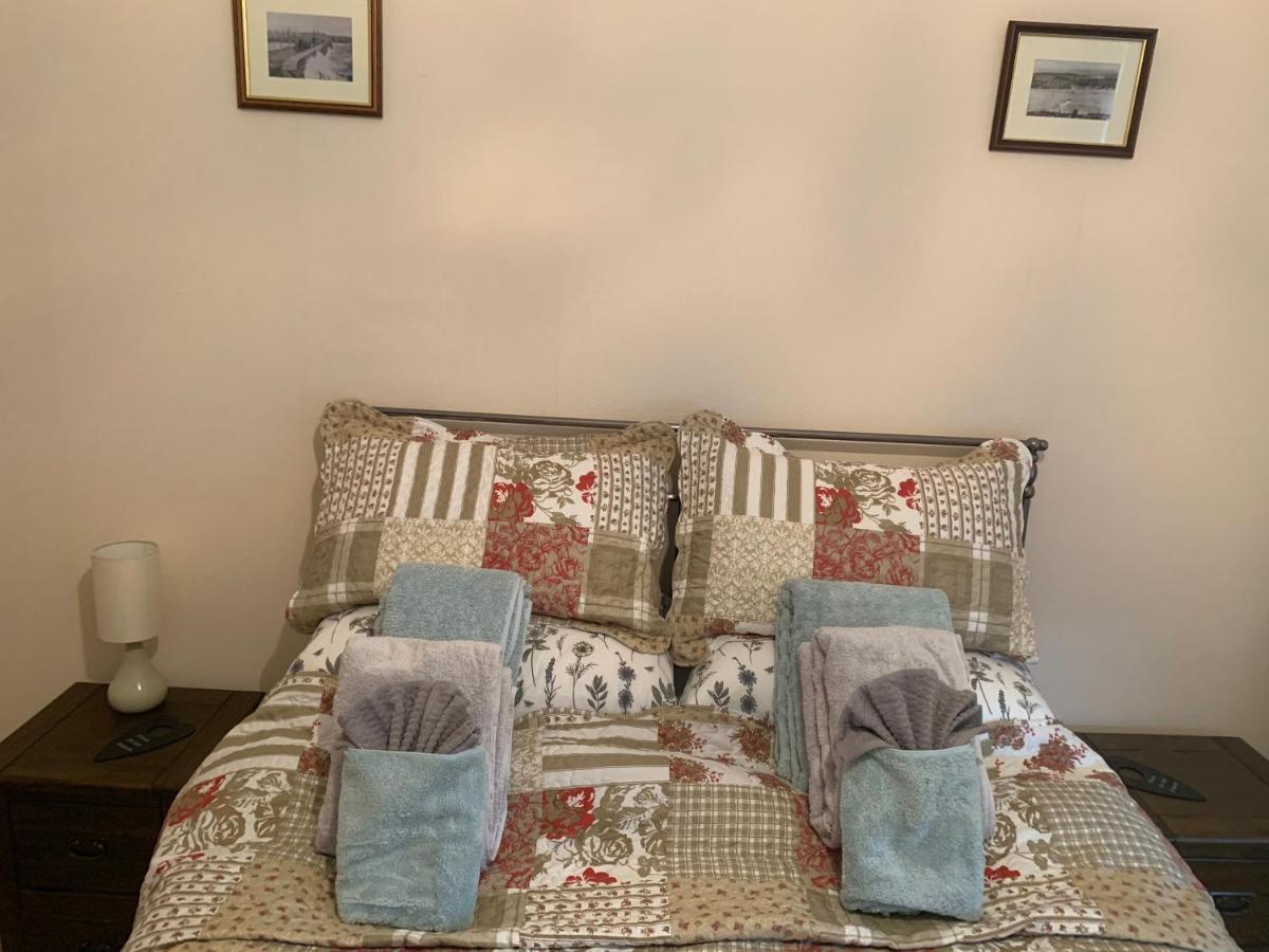 St Ola Bed & Breakfast Джедбърг Екстериор снимка